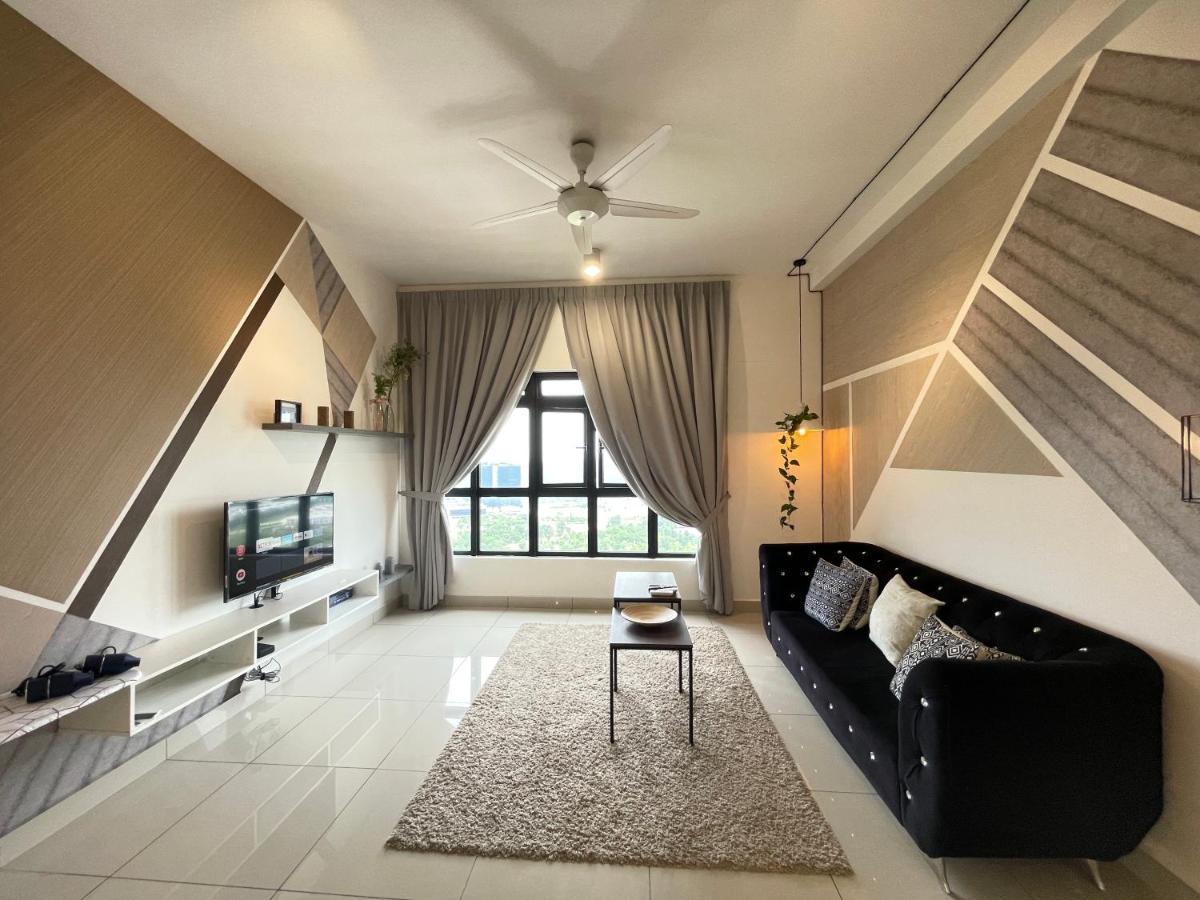 Meridin Medini By Wp Homestay 누사자야 외부 사진