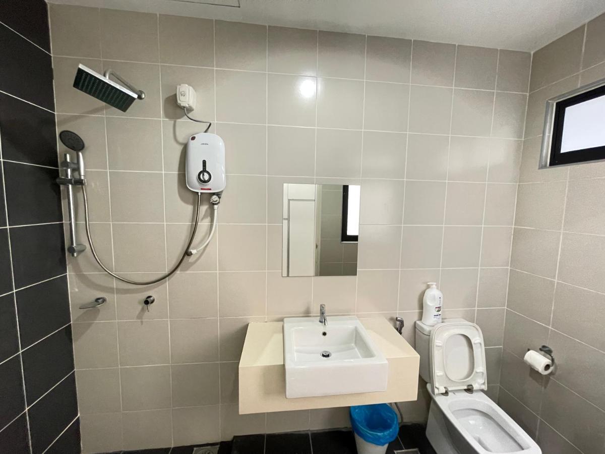Meridin Medini By Wp Homestay 누사자야 외부 사진