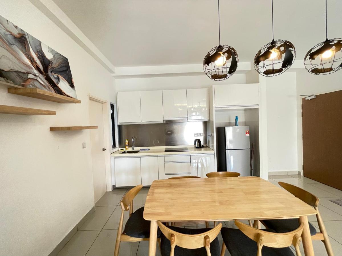Meridin Medini By Wp Homestay 누사자야 외부 사진