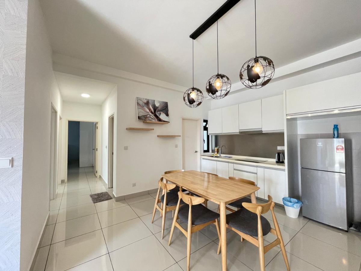 Meridin Medini By Wp Homestay 누사자야 외부 사진